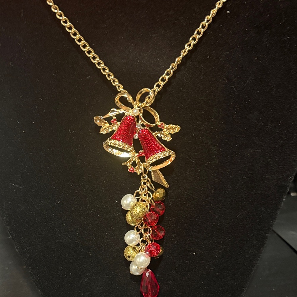 Elegant Gold and Red Bell Pendant Necklace
